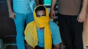jind cyber crime Police की गिरफ्त में आरोपी। 